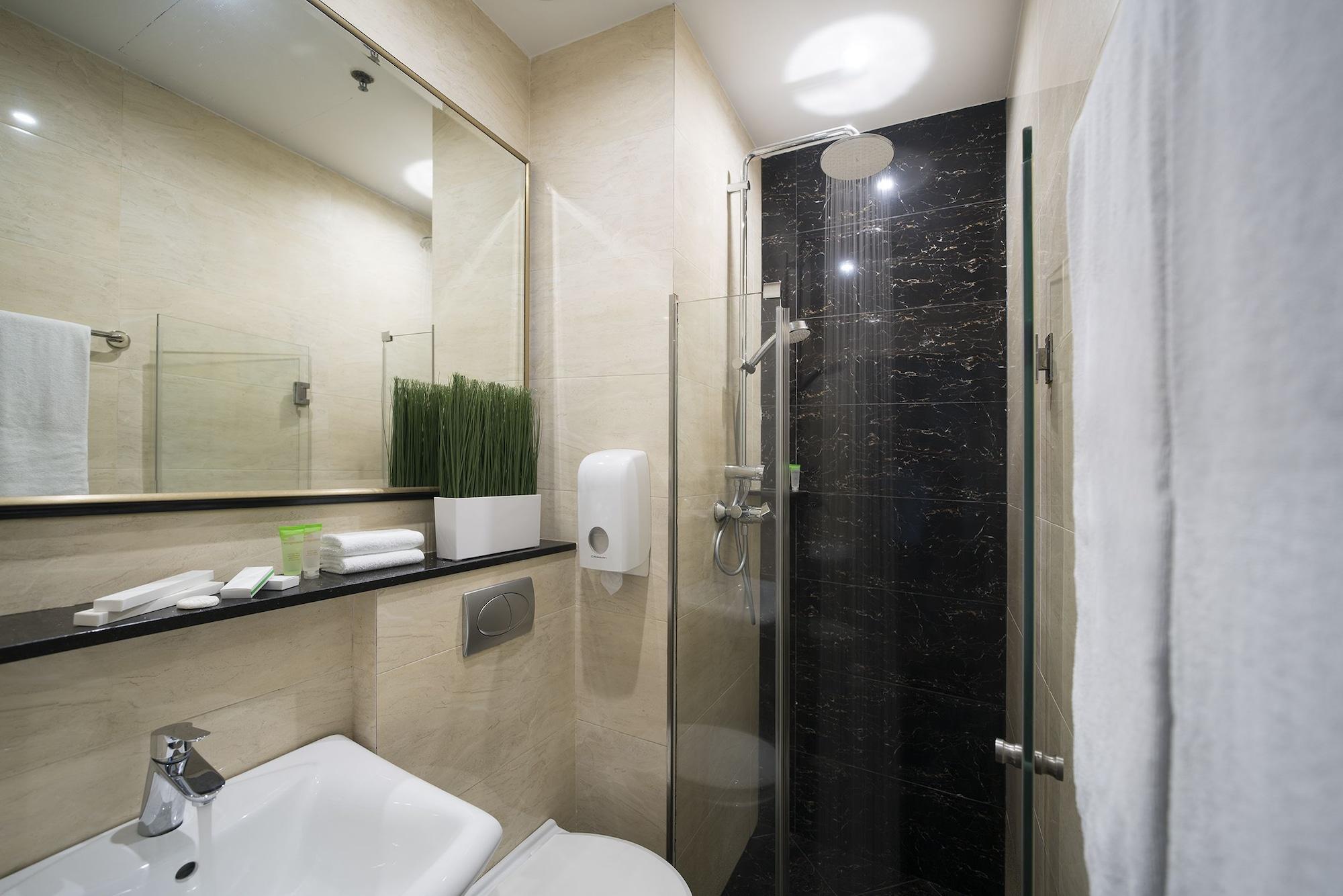 V Hotel Lavender Singapore Exterior photo